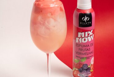 Pink Lemonade Fizz